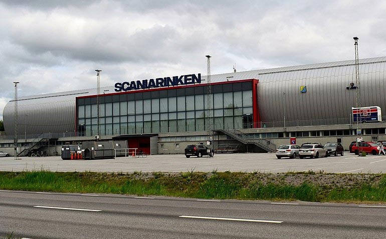 2021_12_1200px-Scaniarinken_Sodertalje_juli_2019_04