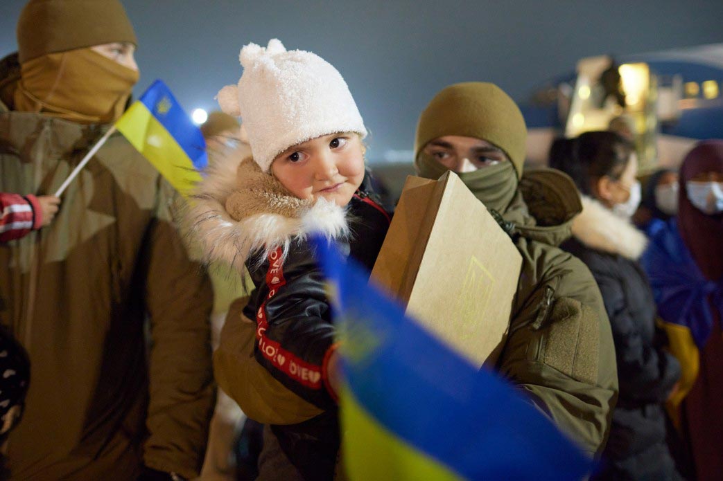 2022_03_Returning_of_Ukrainian_women_and_children_from_Syrian_refugee_camp_13