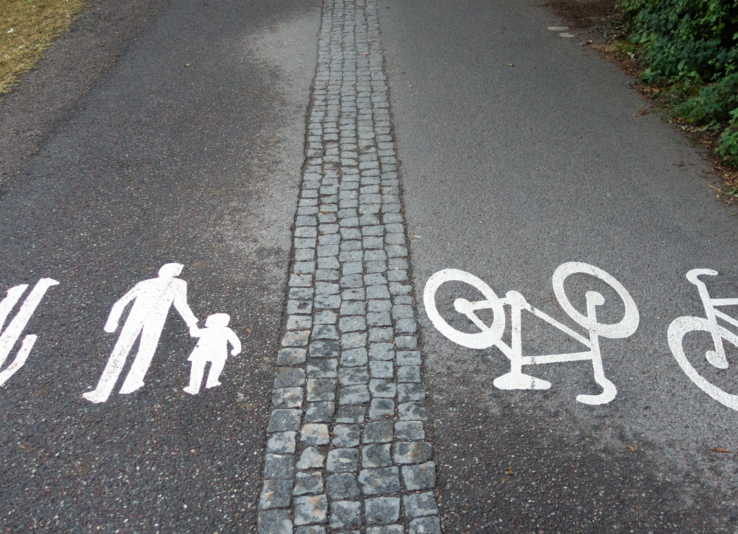 Shared_bikeways_in_Stockholm_2021