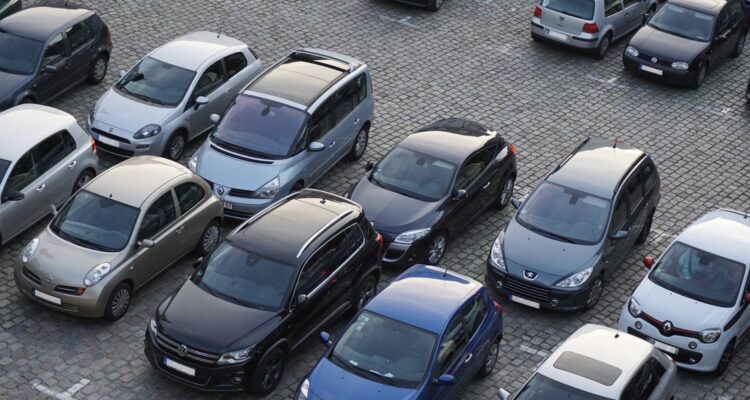 Parkering-Bilar-Pixabay