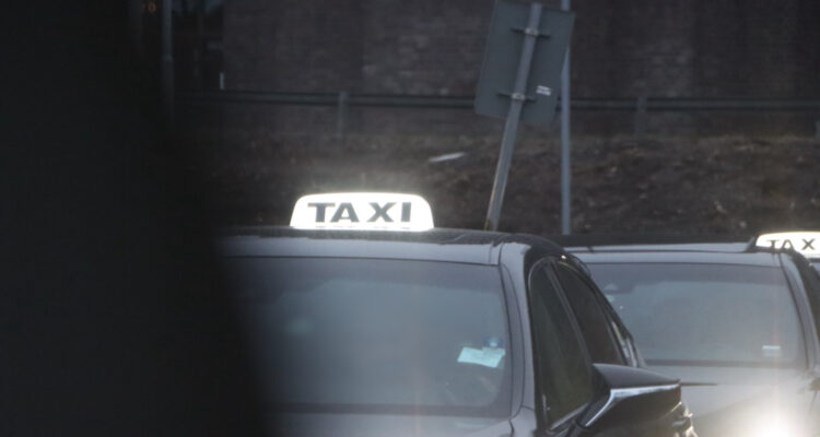 Taxi-